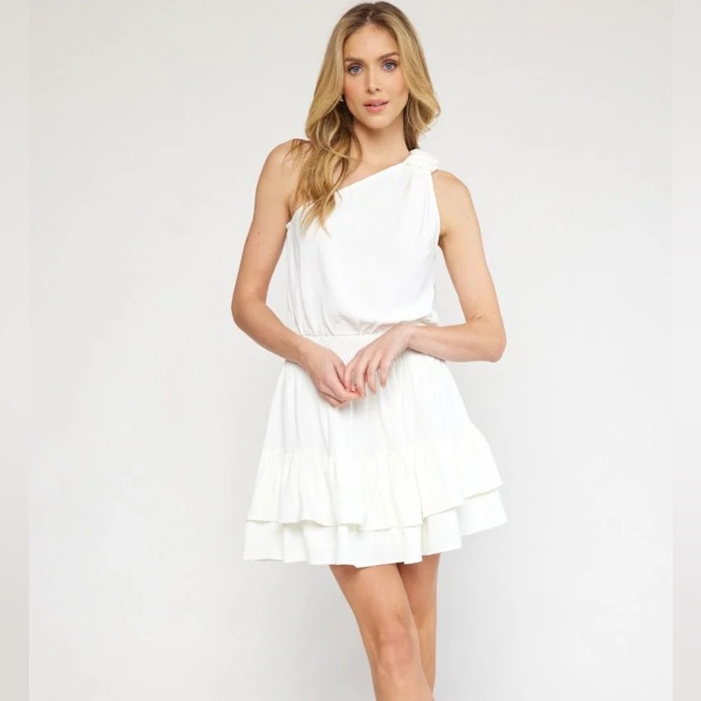Entro Penny One Shoulder Dress